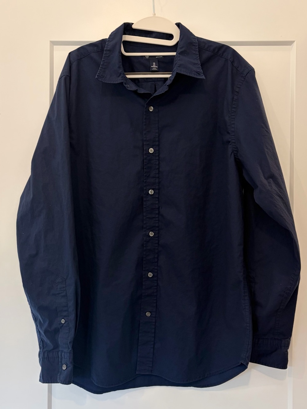 GAP Men's Dark Navy Long-Sleeve Slim Fit Button-Down Shirt Large